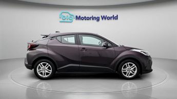 Toyota C-HR ICON
