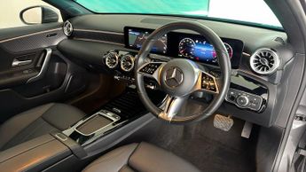 Mercedes-Benz A Class A 200 D SPORT EXECUTIVE