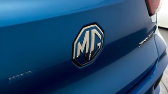 MG MG ZS TROPHY CONNECT