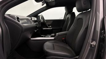 Mercedes-Benz GLA GLA 200 SPORT