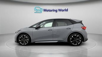 CUPRA Born V2