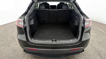 Tesla Model Y BASE