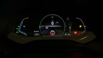 Renault Captur TECHNO E-TECH
