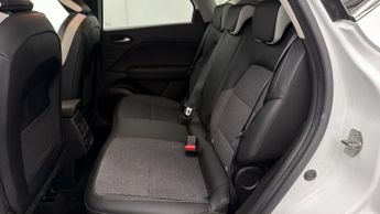 Renault Captur TECHNO E-TECH