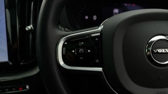 Volvo XC60 RECHARGE T6 PLUS AWD