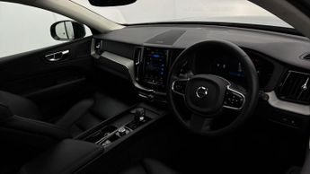 Volvo XC60 RECHARGE T6 PLUS AWD
