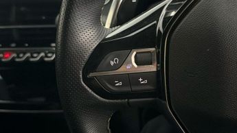 Peugeot 2008 PURETECH EAT8 S/S GT