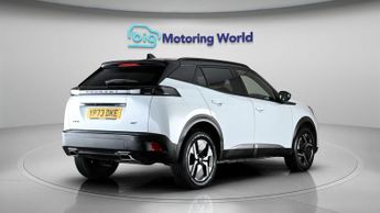 Peugeot 2008 PURETECH EAT8 S/S GT