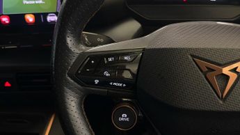 CUPRA Born V2
