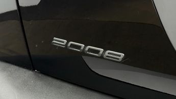 Peugeot 2008 PURETECH EAT8 S/S ALLURE