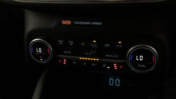 Ford Focus TITANIUM X EDITION