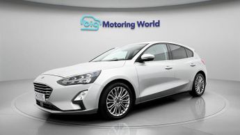 Ford Focus TITANIUM X EDITION