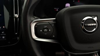 Volvo XC40 RECHARGE TWIN AWD