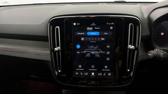 Volvo XC40 RECHARGE TWIN AWD