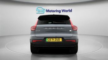 Volvo XC40 RECHARGE TWIN AWD