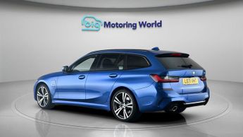 BMW 3 Series 330E M SPORT