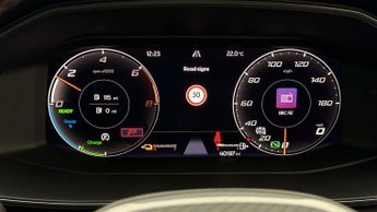 CUPRA Formentor V1 DSG