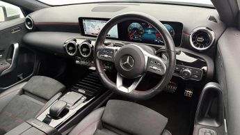 Mercedes-Benz A Class A 180 AMG LINE EXECUTIVE