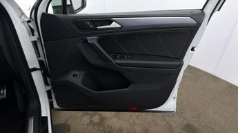 Volkswagen Tiguan SEL TSI 4MOTION DSG