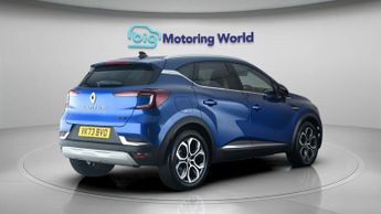 Renault Captur TECHNO E-TECH