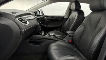 MG MG5 EXCLUSIVE