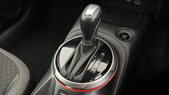 Nissan Juke DIG-T N-CONNECTA DCT