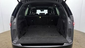 Land Rover Discovery R-DYNAMIC SE