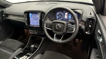 Volvo XC40 RECHARGE T4 PLUS