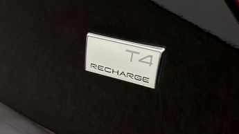 Volvo XC40 RECHARGE T4 PLUS