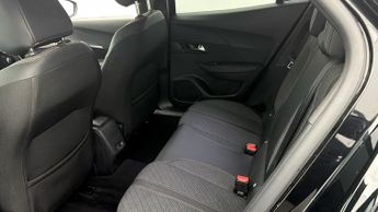 Peugeot 2008 PURETECH EAT8 S/S ALLURE