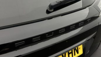 Peugeot 2008 PURETECH EAT8 S/S ALLURE