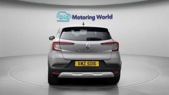 Renault Captur EVOLUTION E-TECH