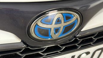 Toyota Corolla ICON TECH