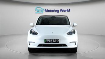 Tesla Model Y LONG RANGE AWD
