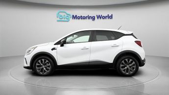 Renault Captur EVOLUTION E-TECH
