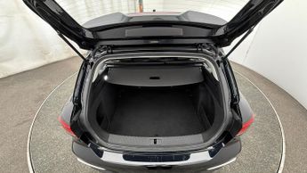 MG MG5 EXCLUSIVE