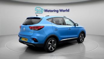 MG MG ZS TROPHY CONNECT