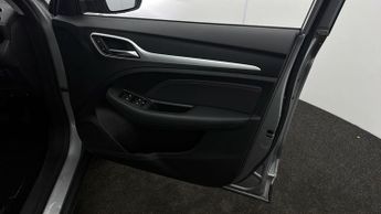 MG MG ZS EXCLUSIVE T-GDI