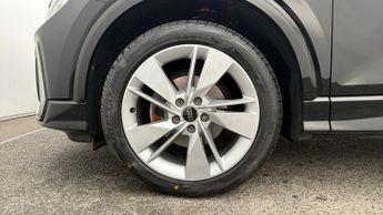 Audi Q2 TFSI S LINE