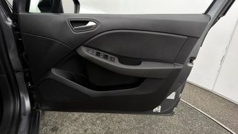 Renault Clio EVOLUTION E-TECH
