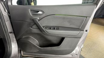 Renault Captur TECHNO E-TECH