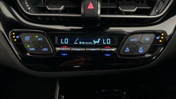 Toyota C-HR EXCEL