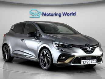 Renault Clio E-TECH ENGINEERED