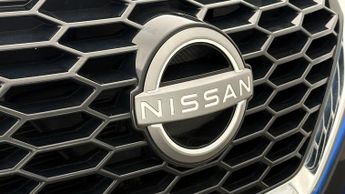 Nissan Juke DIG-T N-CONNECTA DCT
