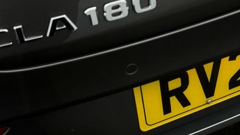 Mercedes-Benz CLA CLA 180 AMG LINE