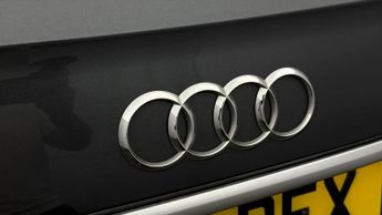 Audi Q5 TFSI E S LINE QUATTRO
