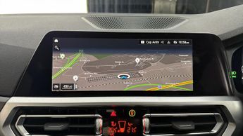 BMW 3 Series 330E SE PRO