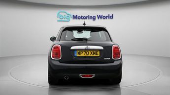 MINI Hatch COOPER EXCLUSIVE