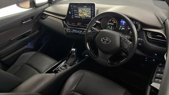 Toyota C-HR ORANGE EDITION