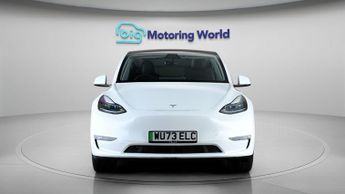Tesla Model Y LONG RANGE AWD